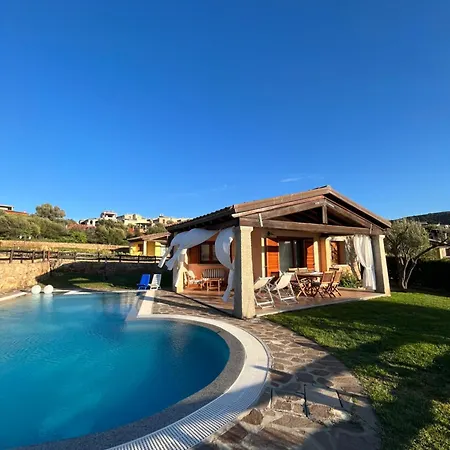 Villa Luca Budoni